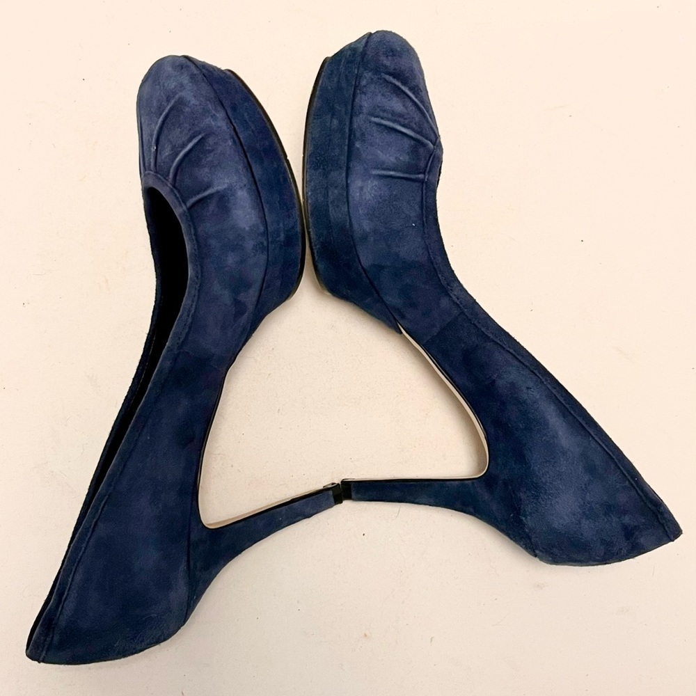 🌻$11 DEAL!🌻 Nine West Blue Suede Heels 8M